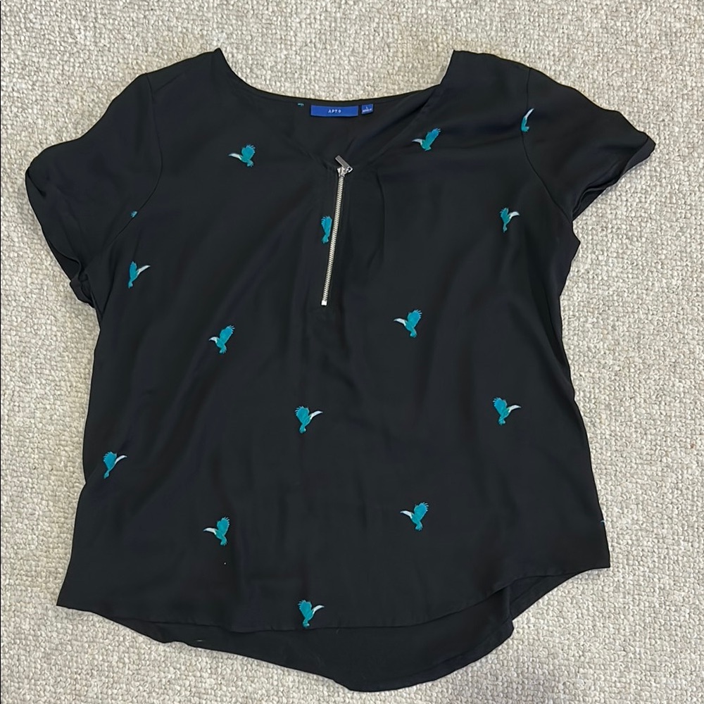 Apt. 9 top with zipper accent